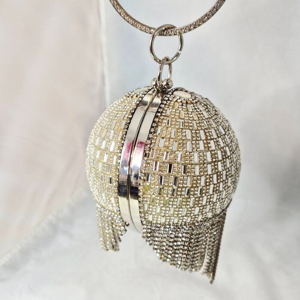 Crystal encrusted ball clutch - Picture 2 of 10